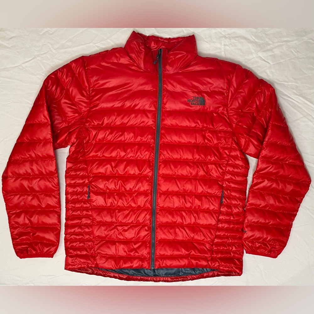 The North Face Men's Vibrant Red Puffer Jacket 550